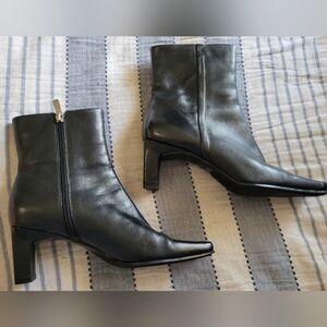 Liz Claiborne Black Heeled Boots